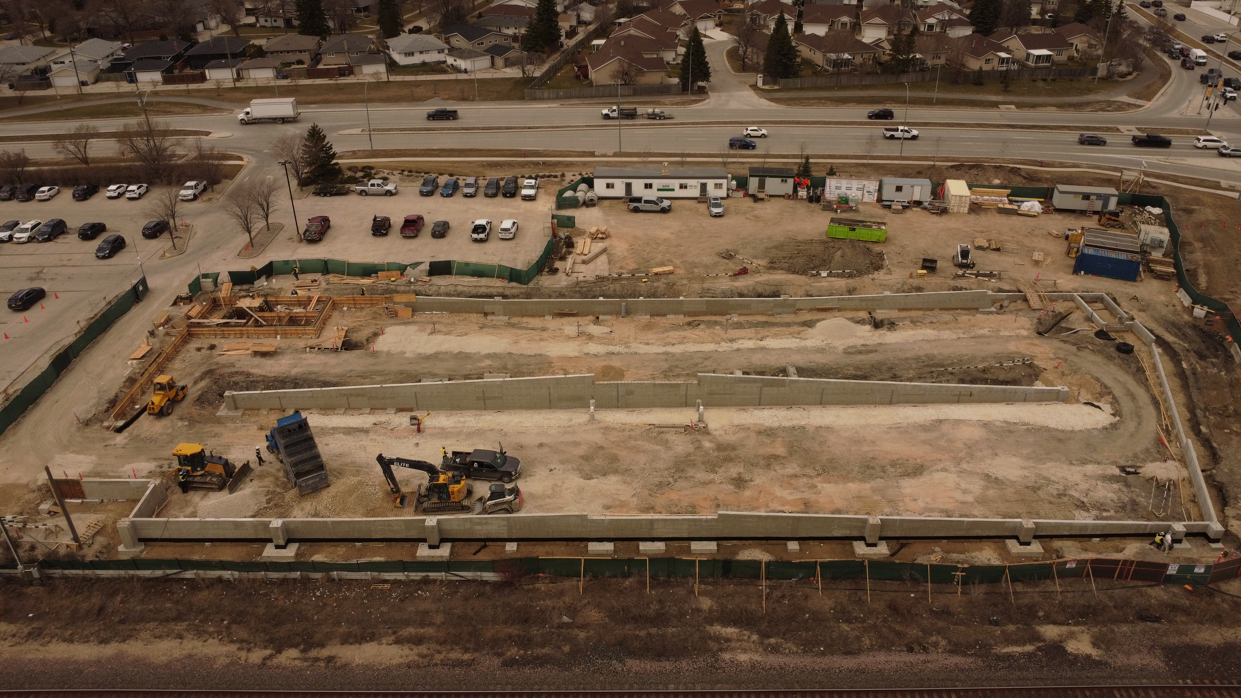 DJI_0260.JPG (3.99 MB)